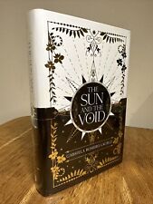 The Sun And The Void by Gabriela Romero Lacruz SIGNED UK Illumicrate 1/1 HB comprar usado  Enviando para Brazil