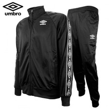 Umbro tuta triacetata usato  Treviglio