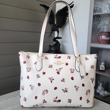 Coach gallery tote for sale  Glendale