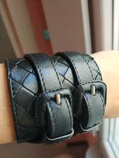Polsiera pelle bottega usato  Monopoli