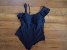 one shoulder badeanzug gebraucht kaufen one shoulder badeanzug gebraucht kaufen Wittibreut