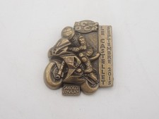 Pin brooch bol d'occasion  Expédié en Belgium
