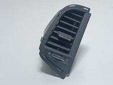 Griglia aria interna usato Griglia aria interna usato  Italia