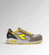 Scarpe antinfortunistiche diad usato  Bacchereto