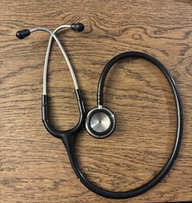 estetoscopio littmann classic comprar usado estetoscopio littmann classic comprar usado Enviando para Brazil