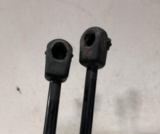 Pistoncini cofano post. usato  Italia