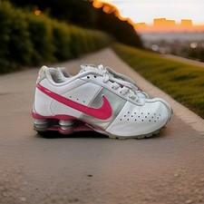 Tênis Nike Shox Classic II Feminino Tamanho 7.5 Atlético 343907 161 Branco Rosa Prata comprar usado  Enviando para Brazil