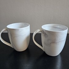 2 mug sets for sale  Alexandria