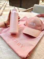 [ PRÉ-ENCOMENDA] Burberry Her Gift Set – Sacola, tampa e garrafa isolada comprar usado  Enviando para Brazil