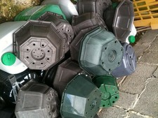 Lot pots plastique d'occasion  Achicourt