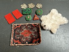 Lote de 11 tapetes vintage miniaturas casa de bonecas travesseiros guardanapos tapete urso, usado comprar usado  Enviando para Brazil
