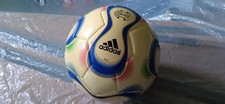 pallone adidas teamgeist usato pallone adidas teamgeist usato Milano