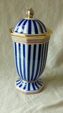 Ancien pot couvert d'occasion  Mont-Saint-Aignan