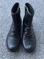 Ladies black clarks for sale  LEIGH-ON-SEA