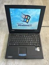 Notebook retrocomputer compaq usato  Molinella