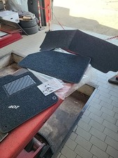 Set tappetini moquette usato  Rovigo