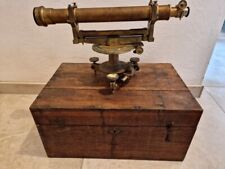 Ancien theodolite par Henri Morin niveau d'Egault géomètre lunettes en coffret comprar usado  Enviando para Brazil