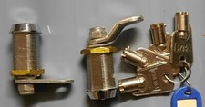 Komplettes schloß gleichschli gebraucht kaufen  Mudau