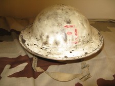 Casque anglais camouflé d'occasion Casque anglais camouflé d'occasion  Niort