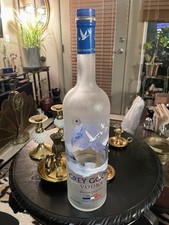 VODKA GANSO CINZA 1,75 litros garrafa de vidro fosco VAZIA E LIMPA com cortiça 17 "de altura comprar usado  Enviando para Brazil