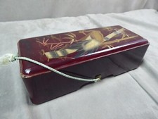 Beautiful lacquer glove d'occasion  Expédié en Belgium