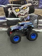 Monster Jam Fire Ice Split Grave Digger pacote com 5 caminhão solto azul vermelho jogado em escala 1/64 comprar usado Monster Jam Fire Ice Split Grave Digger pacote com 5 caminhão solto azul vermelho jogado em escala 1/64 comprar usado  Enviando para Brazil