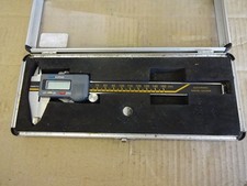 Vernier digitale esterno usato  Spedire a Italy