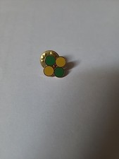Pins rare rené d'occasion  Saint-Lambert-du-Lattay