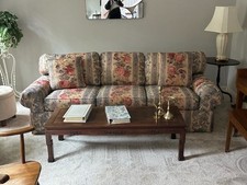 Comfortable couch pull for sale  Alpharetta