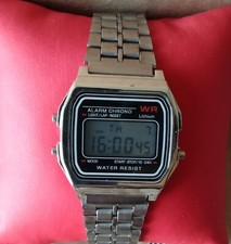 Montre rétro numérique d'occasion  Joué-lès-Tours