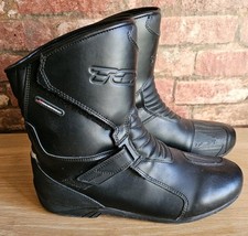 Mens motorcycle boots for sale  WORTHING