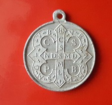Medaglia san benedetto usato  Cerveteri