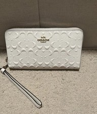 Coach zip around for sale  Norcross