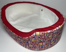 Build A Bear Workshop Pet Cama de Cachorro Vermelha com Vários Ossos e Estampa de Pata Interior Branco comprar usado  Enviando para Brazil