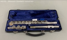 Flauta Armstrong 104 com estojo comprar usado Flauta Armstrong 104 com estojo comprar usado  Enviando para Brazil