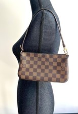 Louis vuitton pochette d'occasion  Les Mureaux