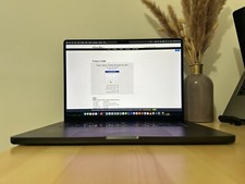 Apple macbook pro d'occasion  Paris IX