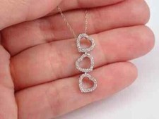 Pingente de berloque redondo simulado diamante três corações folheado a ouro branco 14k 2,0 quilates comprar usado  Enviando para Brazil