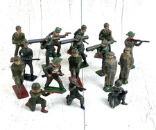 Vintage toy soldier for sale Vintage toy soldier for sale  WOKING