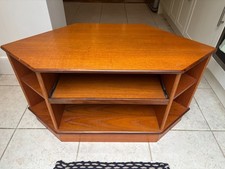 Plan corner unit for sale  LONDON