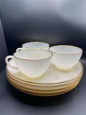 Vintage Fire King Vidro Branco Prato de Lanche Opaco Almoço Xícara de Chá Café Acabamento Dourado, usado comprar usado  Enviando para Brazil