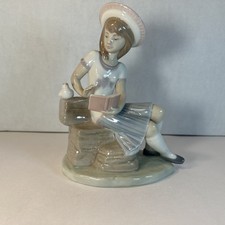 Lladro 6021 saturday for sale  Minneapolis