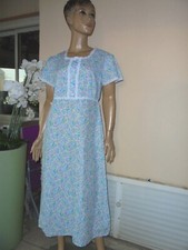 Chemise nuit longue d'occasion  Villeneuve-Loubet