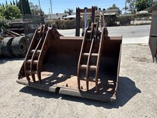 Caterpillar grapple bucket for sale  Ontario