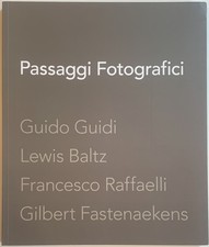 Passaggi fotografici. guido usato  Italia