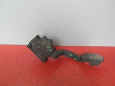 Pedale acceleratore elettronic usato  Sinopoli