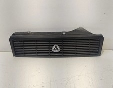 Griglia paraurti anteriore usato Griglia paraurti anteriore usato  Rimini