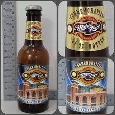 Garrafa MILWAUKEE BREWERS MILLER PARK temporada inaugural comemorativa 64 oz 2001 ⚾️ comprar usado  Enviando para Brazil