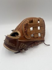 Guanto softball wilson usato Guanto softball wilson usato  Spedire a Italy