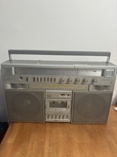 Realistic scr boombox d'occasion  Expédié en Belgium